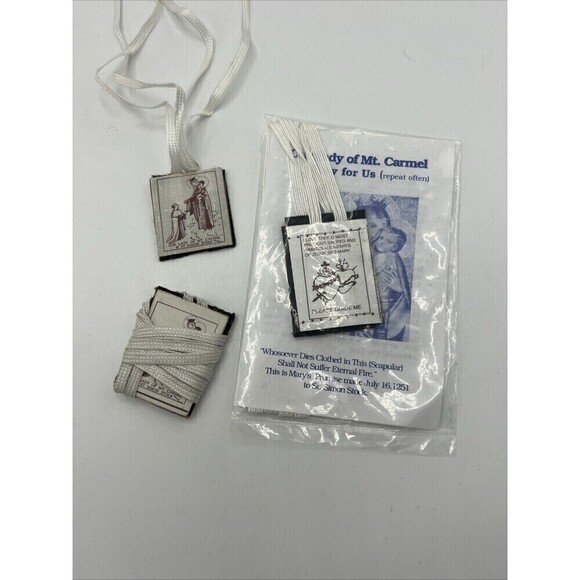 Holy Rosary Sets And 3 Pins - Picture 5 of 5